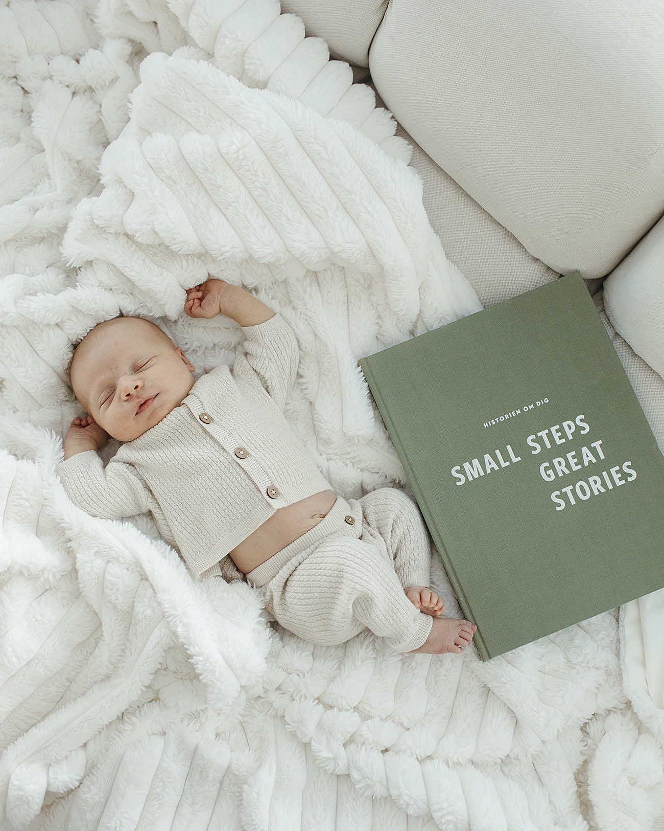 Small Steps Great Stories | Verde